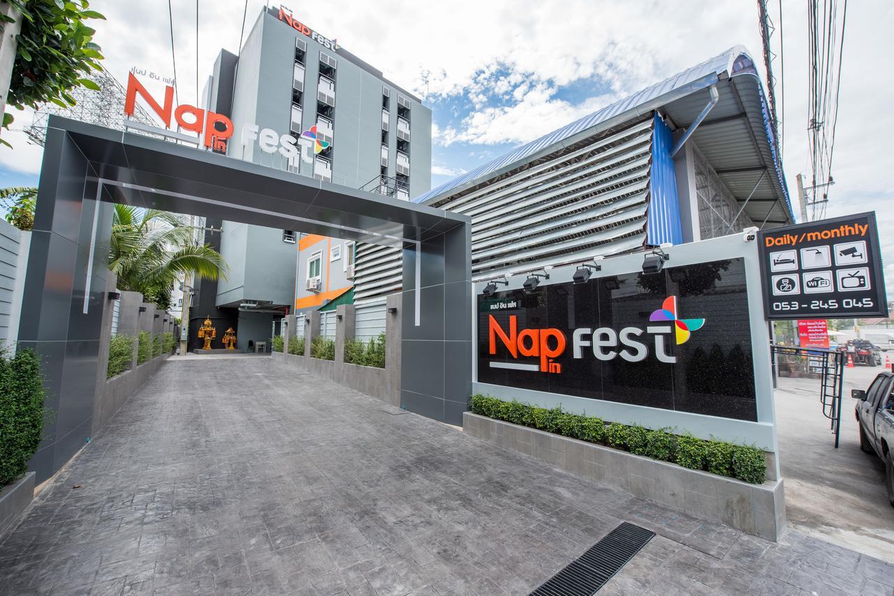 Nap In Fest Hotel Chiang Mai Exterior photo