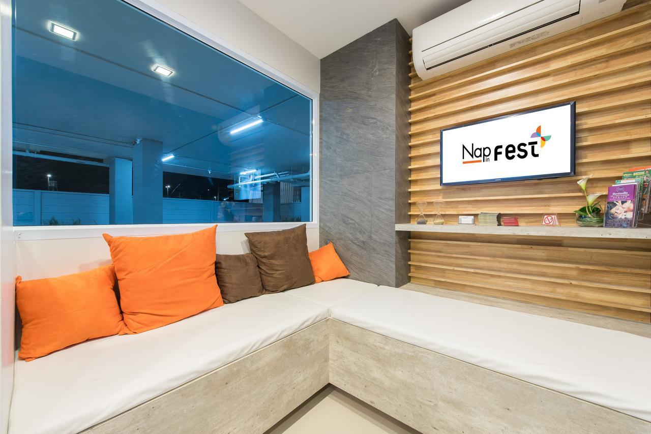 Nap In Fest Hotel Chiang Mai Exterior photo